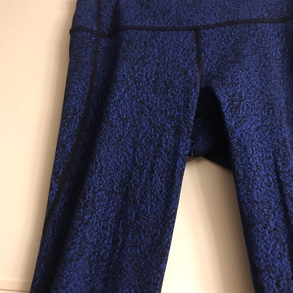 LAST DAY TO BUY!! Lululemon on track - Picture 12 of 16